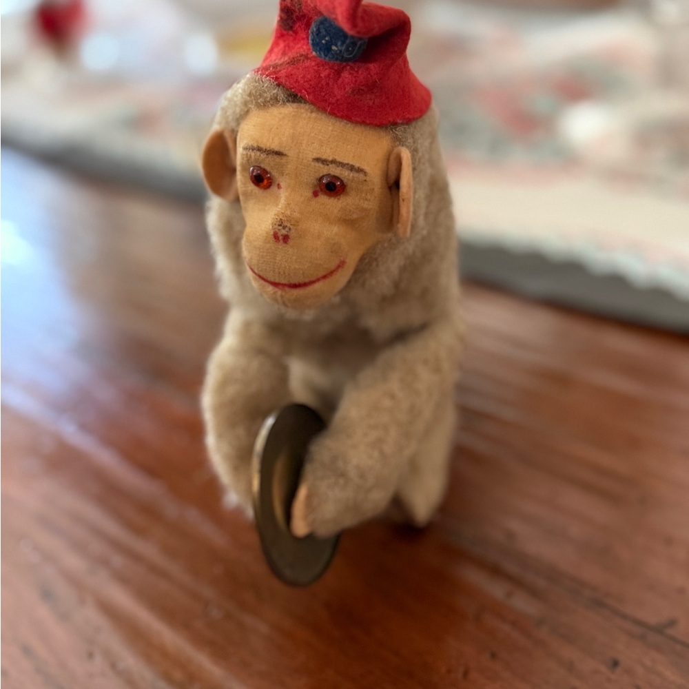 Vintage Carl Max wind up Toy Monkey with cymbals. 1930s